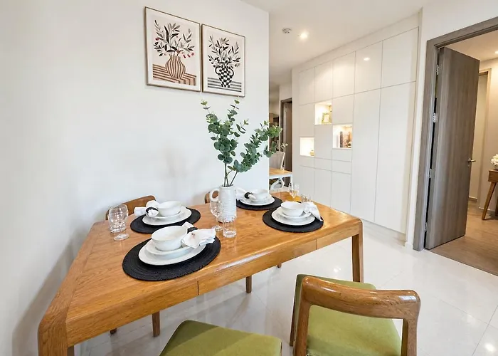 Luxury & Spacious 1 Bedroom - Asoke *