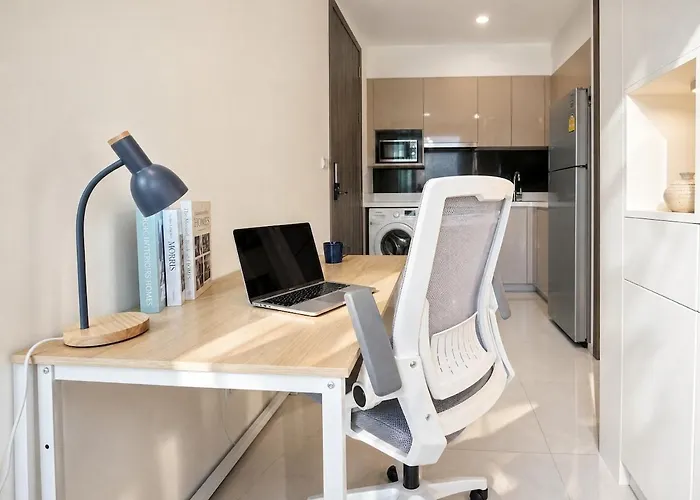 Luxury & Spacious 1 Bedroom - Asoke 公寓