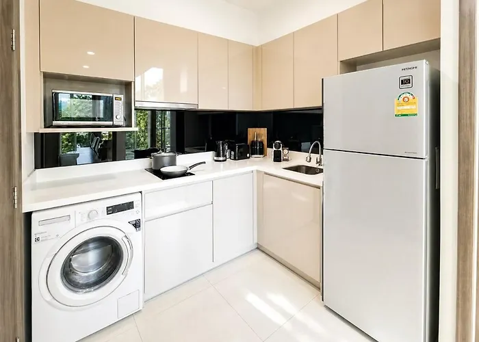 Luxury & Spacious 1 Bedroom - Asoke