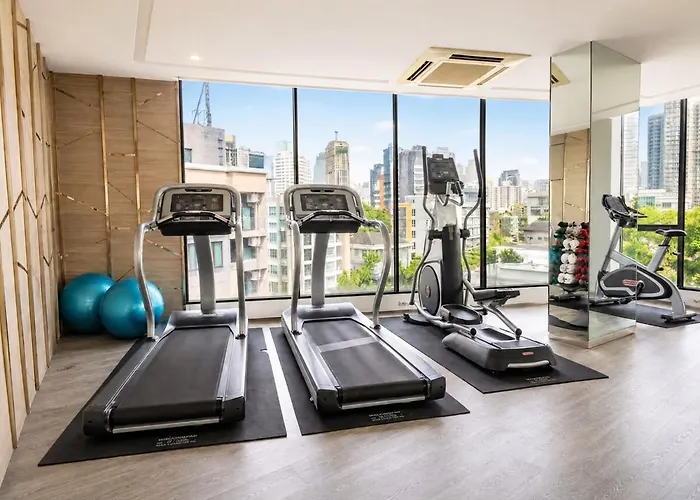 Luxury & Spacious 1 Bedroom - Asoke * 曼谷