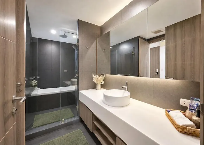 Luxury & Spacious 1 Bedroom - Asoke 公寓 *